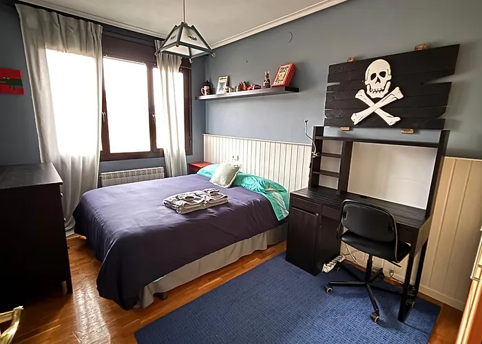 Four Bedroom With Private Pool In The Heart Of Rioja Alavesa Chalet *